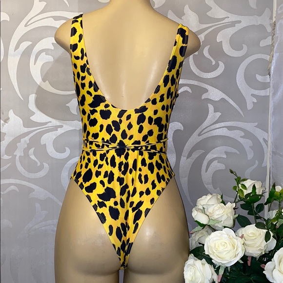 ꧁𝐿𝑒𝑜𝑝𝑎𝑟𝑑 𝑀𝑜𝑛𝑜𝑘𝑖𝑛𝑖꧂ - Picture 5 of 6